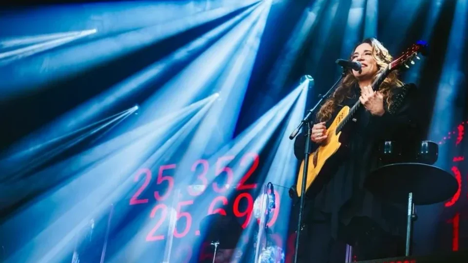  Ingressos para show de Ana Carolina em Manaus começam a ser vendidos nesta quinta