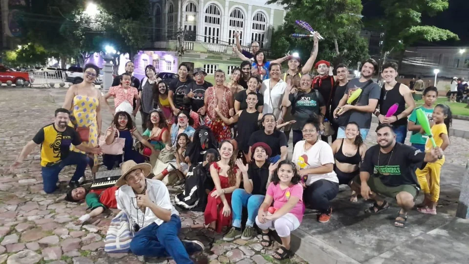 ‘Ato 27’ reúne circo e teatro em programação gratuita no Centro de Manaus