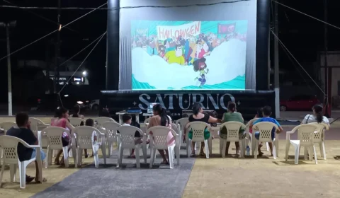 ‘Cinema Possível, Floresta Adentro’ leva sessões ao ar livre para cidades na Amazônia