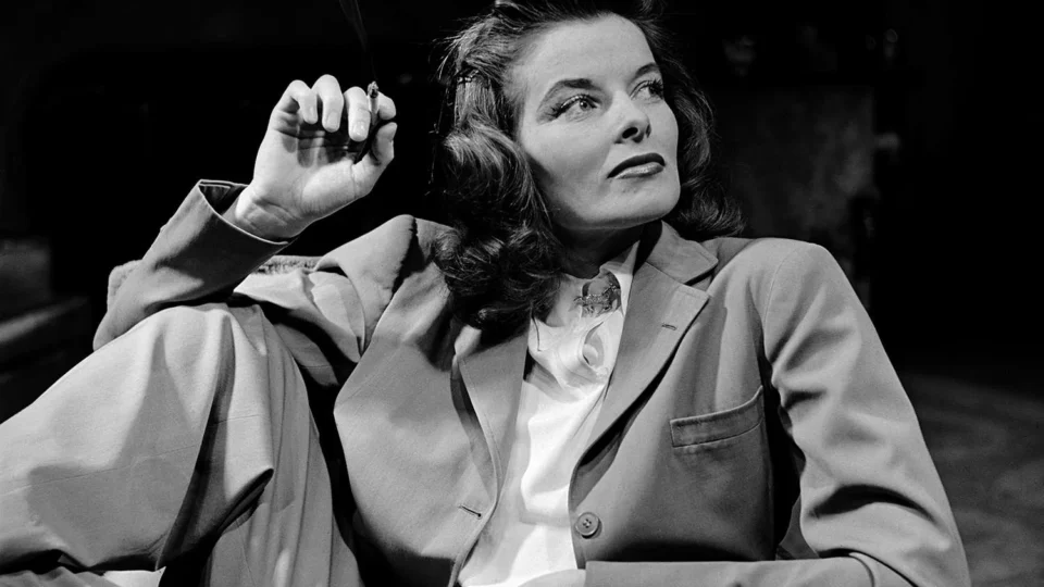 Cine Carmen Miranda tem ciclo de Katharine Hepburn e sessões de Páscoa nesta semana