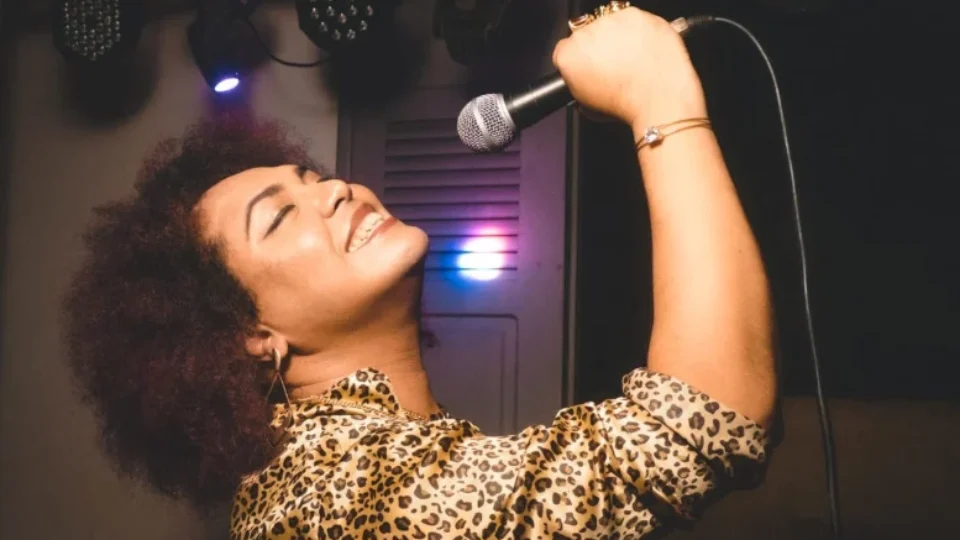 Sísi Rolim canta Reginaldo Rossi dia 11 de abril