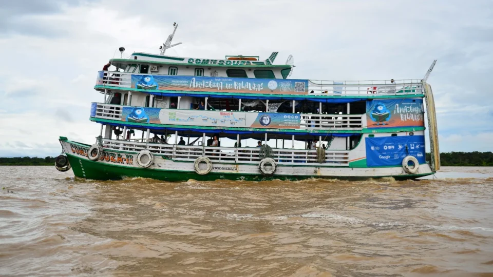 Entre rios e escolas, Amazônia das Palavras: 4ª Edição leva programação literária a municípios do AM
