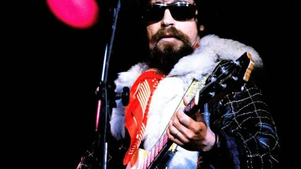 Tacacá na Bossa: especial Raul Seixas no Largo São Sebastião com a banda Núcleo Base