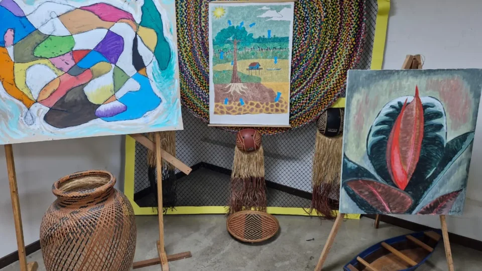 Exposição ‘Fragmentos da Terra’ destaca arte e sustentabilidade no Manauara Shopping