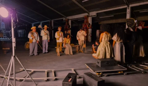 Cinema no cemitério marca estreia de ‘Santa Etelvina’ em Manaus