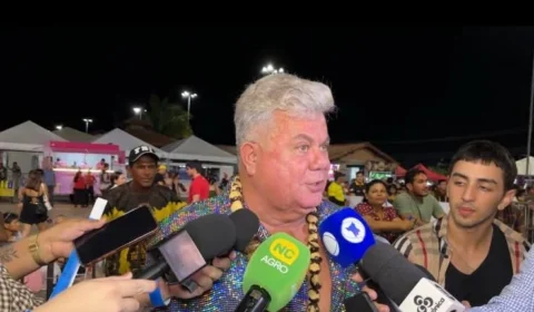 ‘A paçoca é uma delícia!’, comenta Milton Cunha no Maior Arraial da Amazônia em Roraima