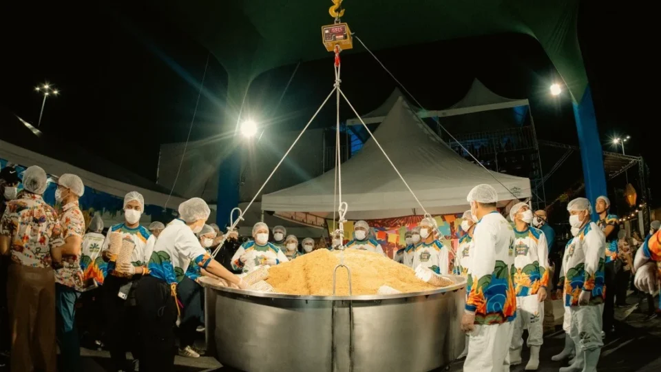 Maior Paçoca do Mundo bate mais um recorde, atingindo a marca de 1.593,5 Kg