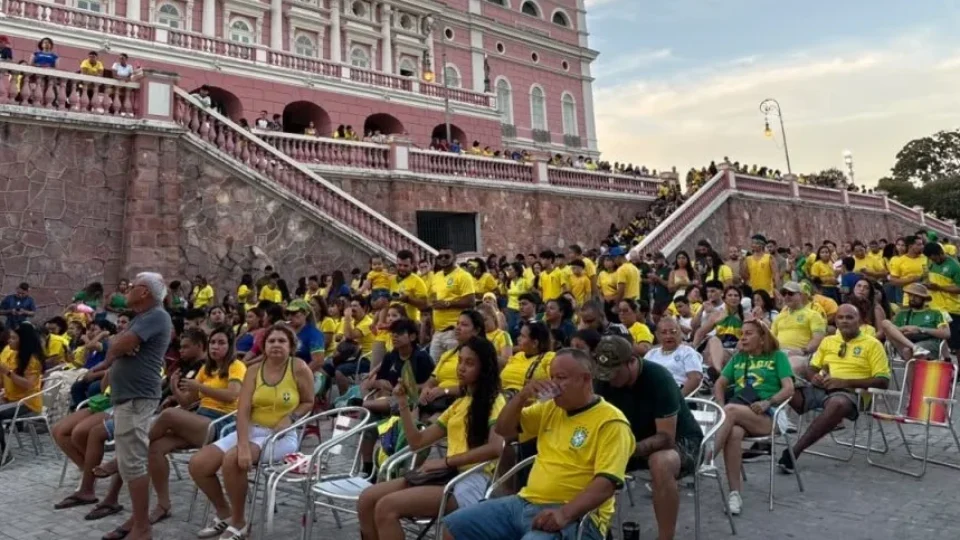 Vai chover durante Brasil x Noruega hoje? Veja a previsão do tempo para Manaus neste domingo (5)