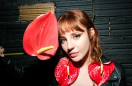 Amazônia Pop: Cella será a enviada especial da Revista Caras no Festival de Parintins