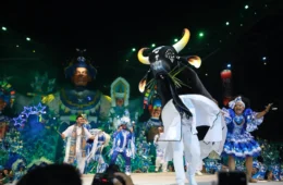 Boi Caprichoso abre primeira noite celebrando Parintins e as raízes de seu povo