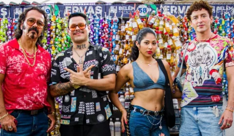 Primeira imagem de ‘Brega Story’ traz elenco caracterizado no Ver-o-Peso