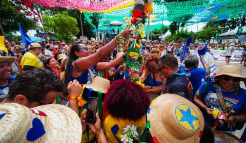 Mais de 140 mil pessoas celebram a cultura amazônica nos Arrastões do Pavulagem 2026