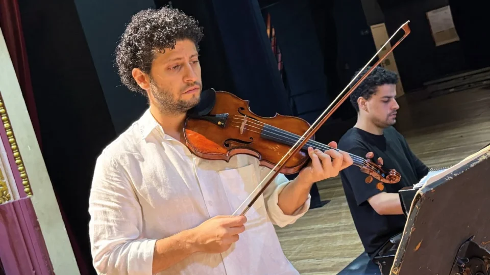 Recital “Diálogos” reúne Beethoven, Schubert e Ravel no Teatro Amazonas nesta quinta-feira