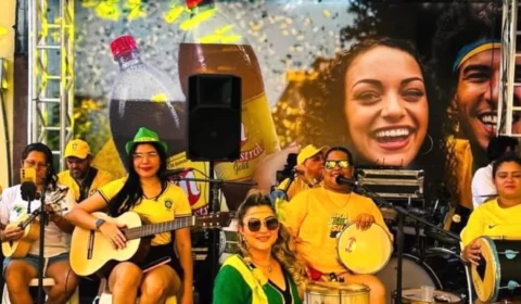 MÚSICA E ACOLHIMENTO: roda de samba celebra os 20 anos da Lei Maria da Penha em Manaus
