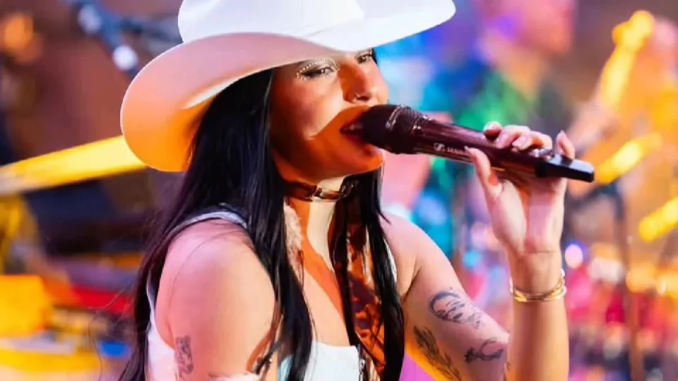 SERTANEJO: Ana Castela comanda noite de shows na Expofeira do Amapá
