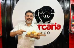 SABOR: pão de queijo ganha versão de sanduíche com pernil e queijo do reino em Manaus