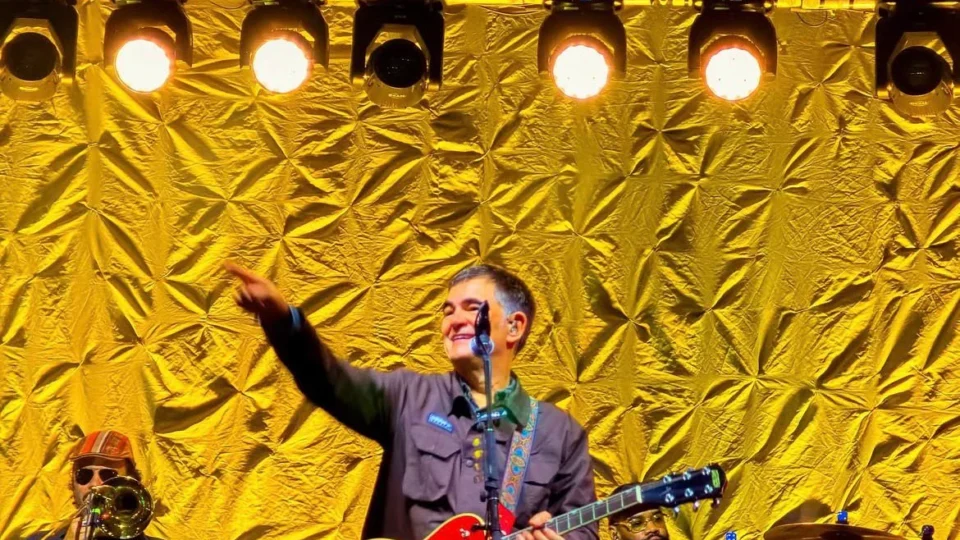 SAMUEL ROSA EM MANAUS: cantor confirma show para novembro