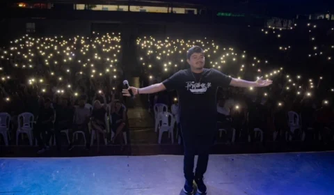 Humorista amazonense estreia show na Arena Amadeu Teixeira