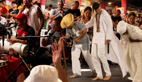 DOIS ANOS DE SAMBA: Samba de Nós celebra aniversário com Joia do Couro em Manaus