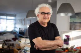 41ª Feira de Livros do Sesc Amazonas homenageia Milton Hatoum em Manaus