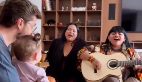 ANCESTRALIDADE VIVA: artistas indígenas do Acre se apresentam para filha de Klebber Toledo e Camila Queiroz