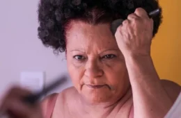 Espetáculo “Cuidado com o Lalau” leva debate sobre violência contra a mulher a escolas de Manaus