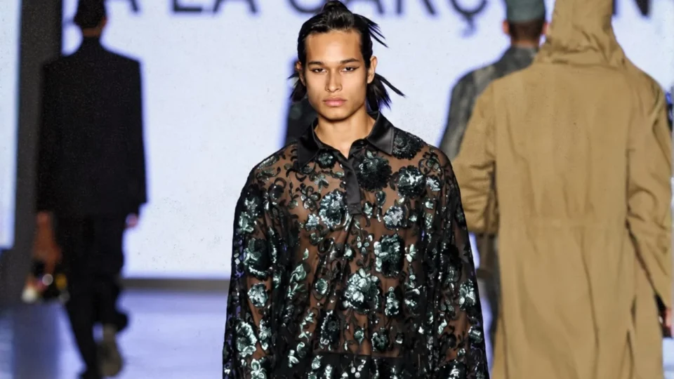 Modelo amazonense de 18 anos estreia na São Paulo Fashion Week