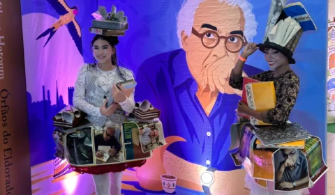 LIVROS, CULTURA E MUITA ANIMAÇÃO! Feira do Sesc transforma Vasco Vasques em um grande encontro literário em Manaus