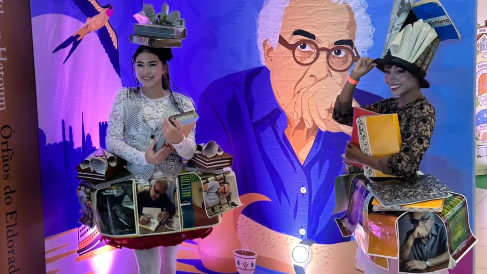 LIVROS, CULTURA E MUITA ANIMAÇÃO! Feira do Sesc transforma Vasco Vasques em um grande encontro literário em Manaus